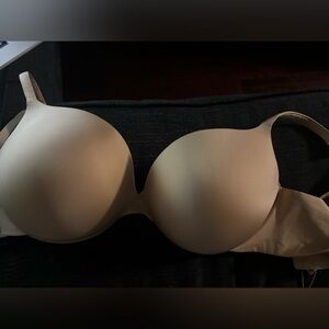 Skims Ultimate collection push up plunge bra Sand nwt